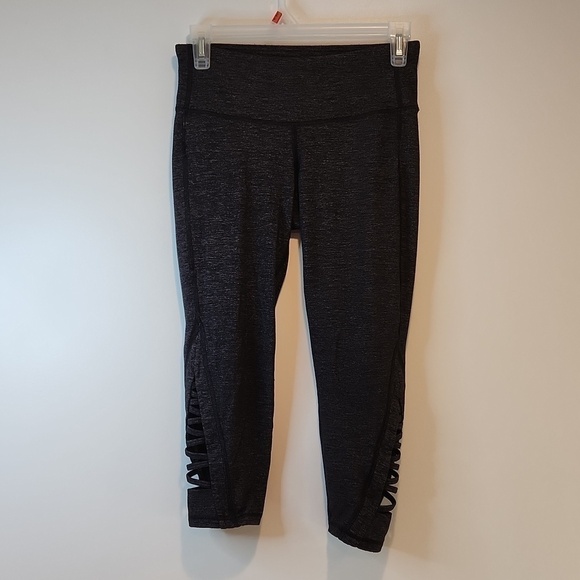 Athleta Pants - Athleta Capi Lattice Leggings Vented Pants Women's Sz XS Charcoal Gray NICE!